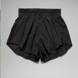 Lululemon Step Out High Rise Short 3"